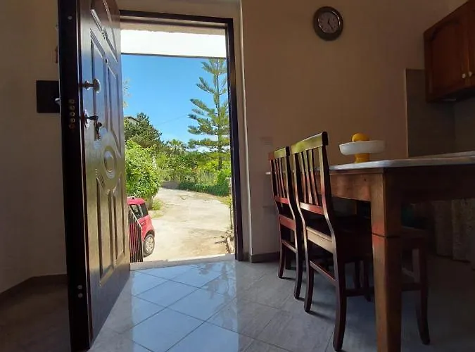 Casa Mario A 5 Minuti Da Tropea, Fresca Nuova E Con Posto Auto!!!